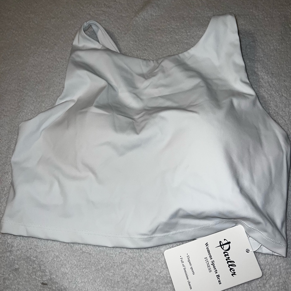 Women's sports bra